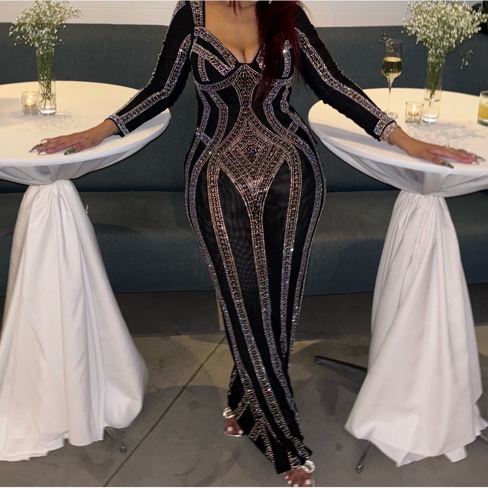 Fashionova gown